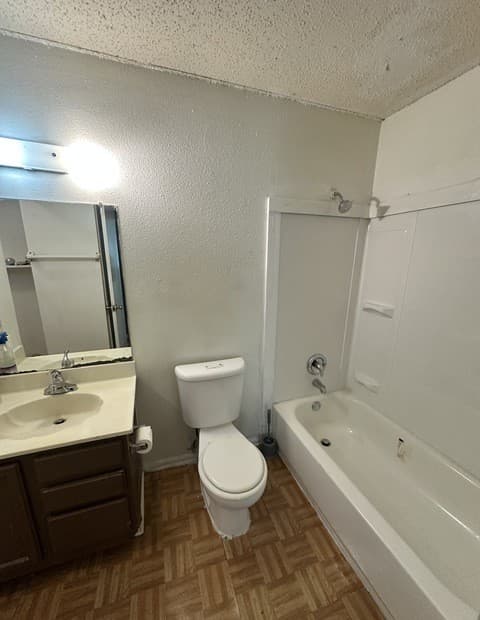 3-bedroom rental at 9207 Old Sky Hbr in San Antonio, TX — photo 5
