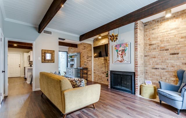2-bedroom rental at 1186 Garraty Rd in San Antonio, TX — photo 5