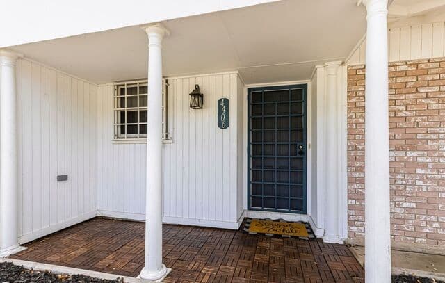3-bedroom rental at 4406 Hall Park Dr in San Antonio, TX — photo 4