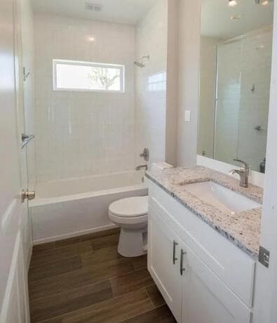 3-bedroom rental at 418 Cimarron in Spring Branch, TX — photo 5