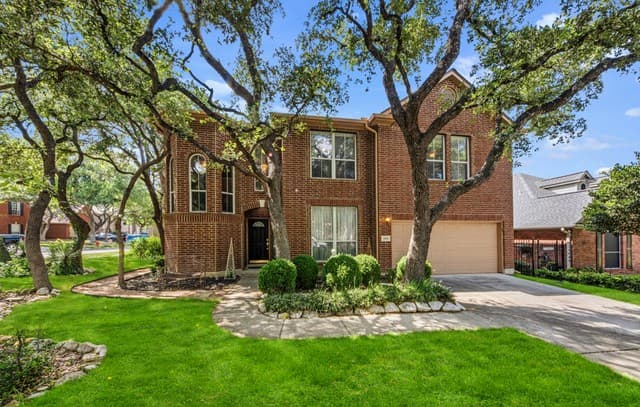3-bedroom rental at 103 Terra Cotta in Universal City, TX — photo 3