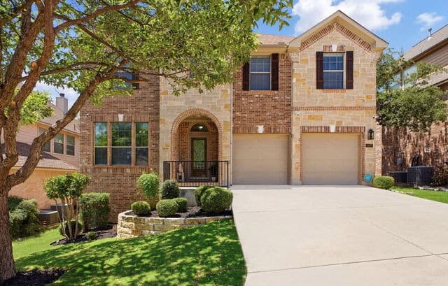 4-bedroom rental at 607 Gazania Fld in San Antonio, TX — photo 1