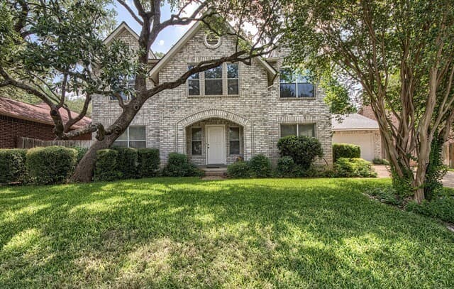 4-bedroom rental at 16506 Old Stable Rd in San Antonio, TX — photo 1