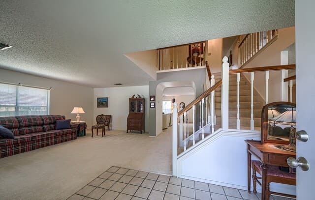4-bedroom rental at 16506 Old Stable Rd in San Antonio, TX — photo 4