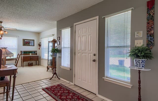 4-bedroom rental at 16506 Old Stable Rd in San Antonio, TX — photo 5