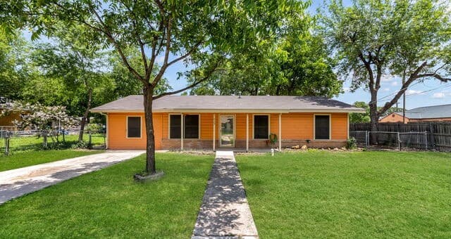 4-bedroom rental at 923 Whitman in San Antonio TX