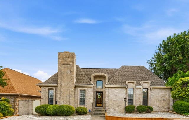3-bedroom rental at 5918 Brook Fls in Windcrest, TX — photo 1