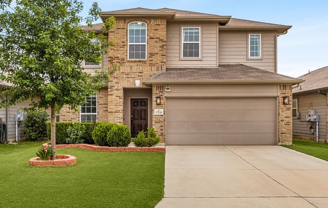4-bedroom rental at 17118 Robin Way in Schertz, TX — photo 2