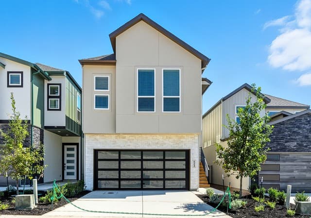 3-bedroom rental at 20675 Huebner Rd Unit 515 in San Antonio, TX — photo 1