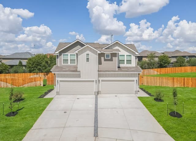 rental at 337/339 Caleb in Cibolo, TX — photo 1