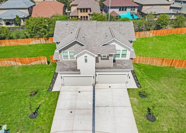 rental at 337/339 Caleb in Cibolo, TX — photo 3