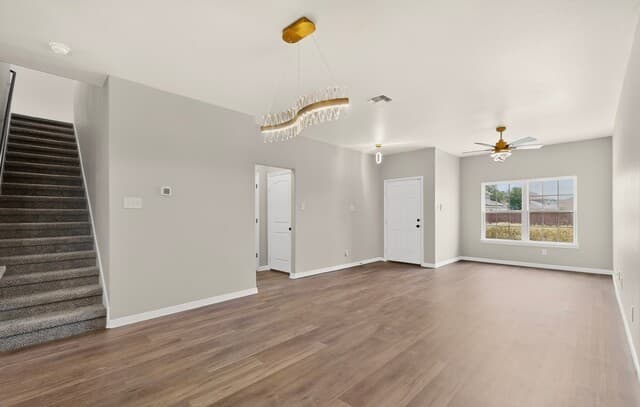 5-bedroom rental at 11914 Latour Valley in San Antonio, TX — photo 5