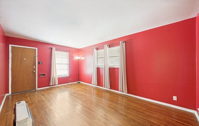 3-bedroom rental at 1431 Aransas Ave in San Antonio, TX — photo 3