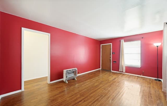 3-bedroom rental at 1431 Aransas Ave in San Antonio, TX — photo 4