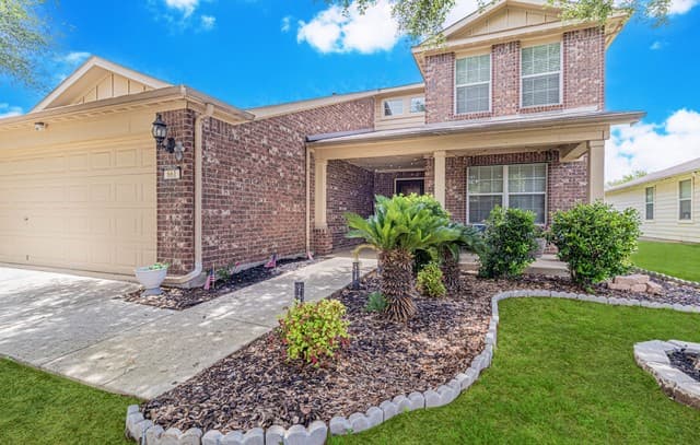 4-bedroom rental at 661 Cotton Patch in Schertz, TX — photo 1