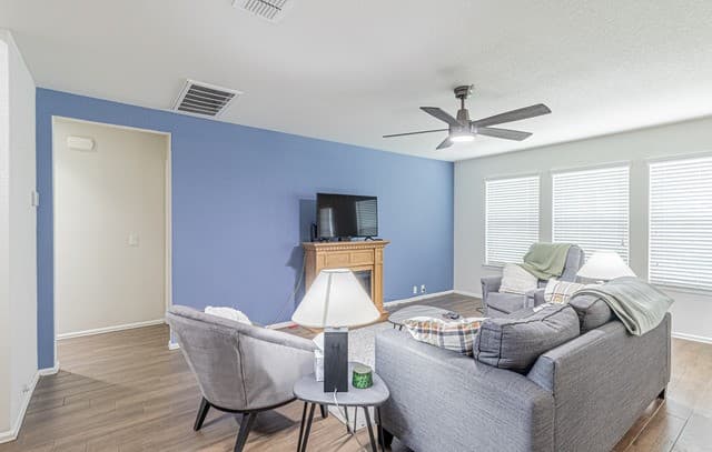 4-bedroom rental at 661 Cotton Patch in Schertz, TX — photo 5