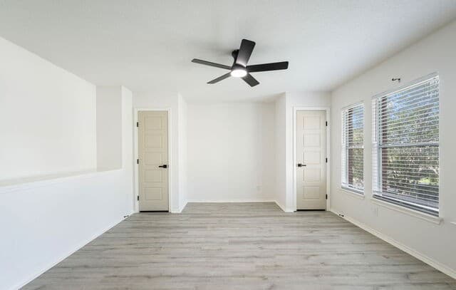 4-bedroom rental at 15835 Marisa Pl in San Antonio, TX — photo 3