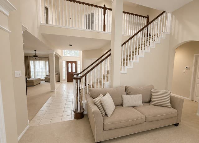 4-bedroom rental at 9407 Sageglen in San Antonio, TX — photo 5