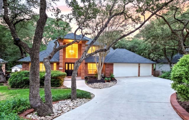4-bedroom rental at 2925 Bent Tree Dr in Schertz, TX — photo 5