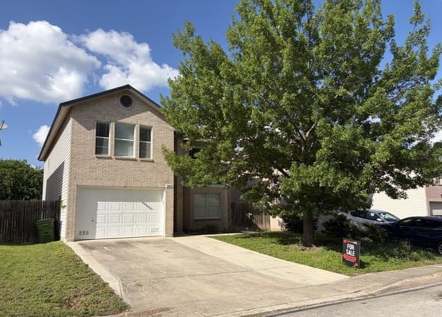 4-bedroom rental at 11027 Monahan Park in San Antonio, TX — photo 2