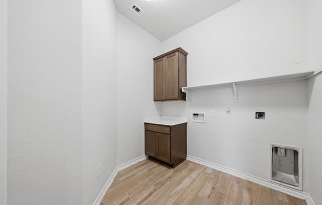 4-bedroom rental at 14726 Calamity Way in San Antonio, TX — photo 5