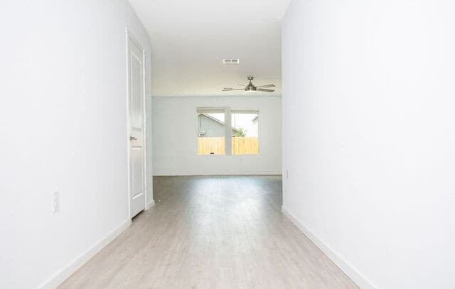 4-bedroom rental at 3839 Terrell Trace in San Antonio, TX — photo 2