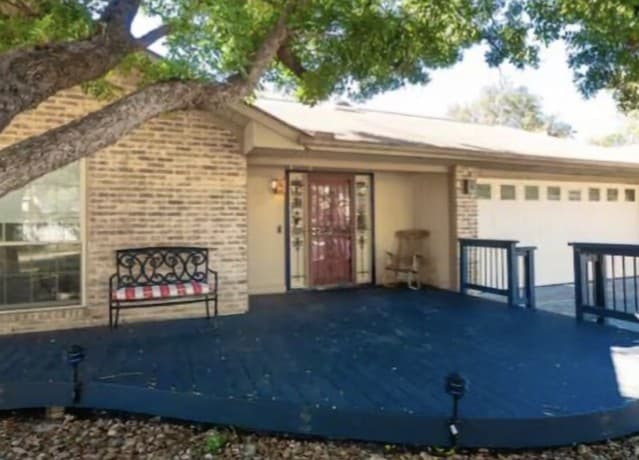 3-bedroom rental at 1506 Lochshire in San Antonio, TX — photo 2