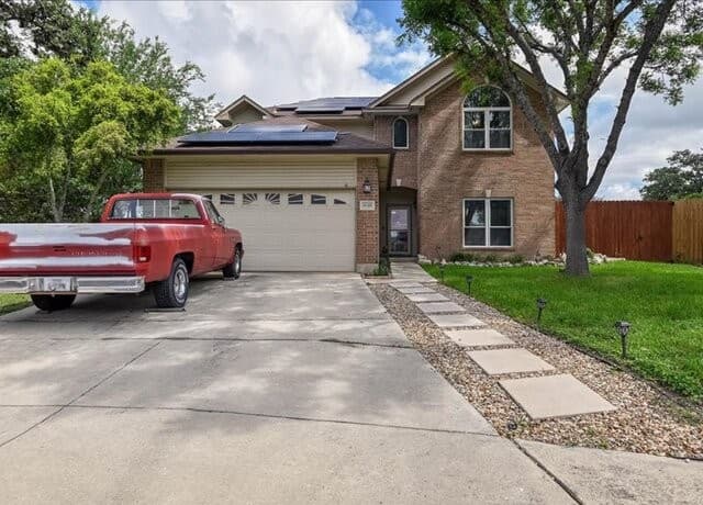 4-bedroom rental at 9049 Sarasota Woods in San Antonio, TX — photo 1