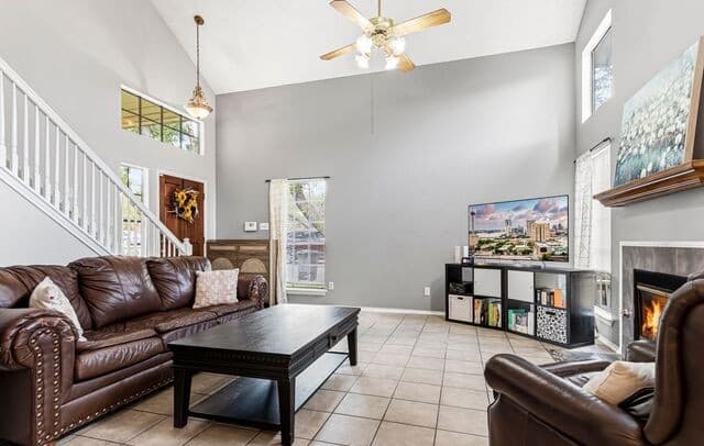 3-bedroom rental at 8815 Silent Strm in San Antonio, TX — photo 5