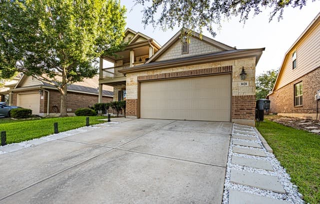 4-bedroom rental at 3028 Pencil Cholla in Schertz, TX — photo 3