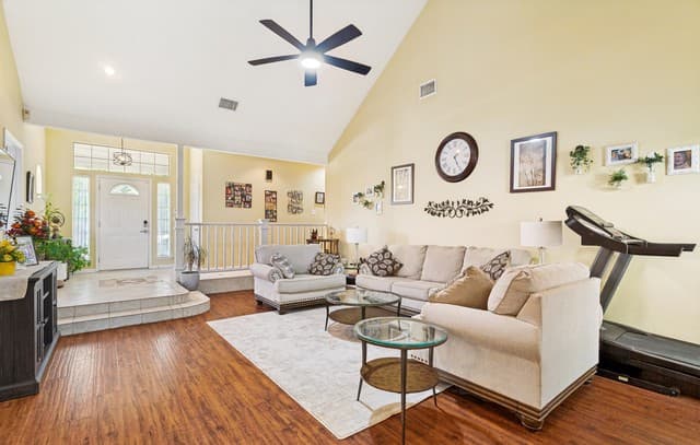 3-bedroom rental at 4503 Black Oak Woods in San Antonio, TX — photo 5
