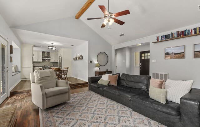 4-bedroom rental at 2614 Burning Wood St in San Antonio, TX — photo 5