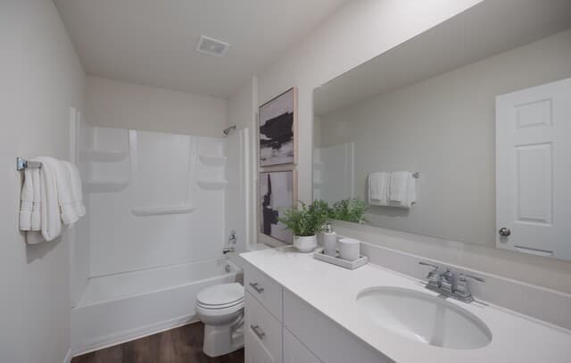 4-bedroom rental at 12226 Vaquera Bnd in San Antonio, TX — photo 2