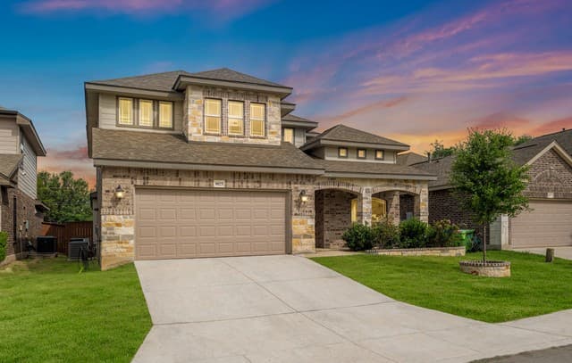 4-bedroom rental at 8823 Kallison Arbor in San Antonio, TX — photo 3