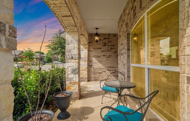 4-bedroom rental at 8823 Kallison Arbor in San Antonio, TX — photo 4
