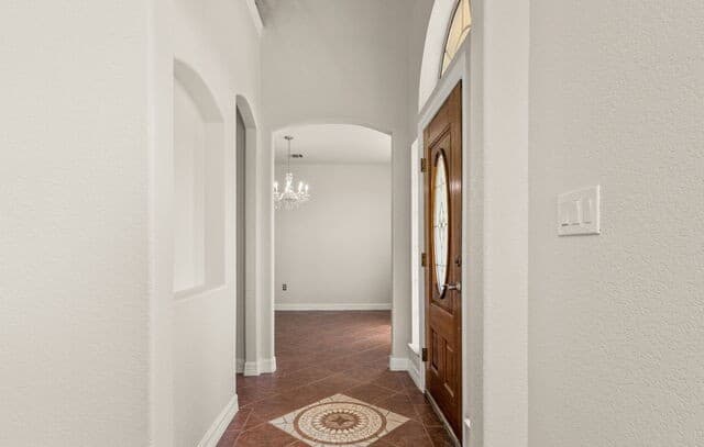 4-bedroom rental at 321 Lantana Rdg in Spring Branch, TX — photo 4