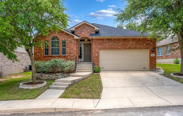 3-bedroom rental at 25631 Spirea in San Antonio, TX — photo 1