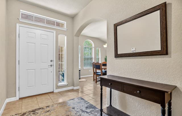 3-bedroom rental at 25631 Spirea in San Antonio, TX — photo 5