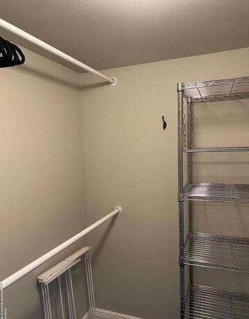 1-bedroom rental at 8401 N New Braunfels Ave Unit 219 in San Antonio, TX — photo 4