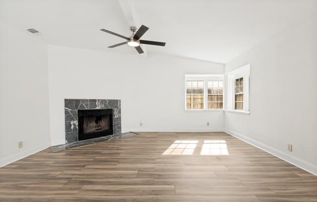 3-bedroom rental at 5807 Larkdale Dr in San Antonio, TX — photo 4