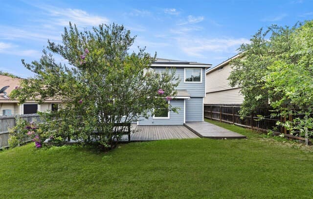 3-bedroom rental at 1302 Bobcat Pass in San Antonio, TX — photo 4