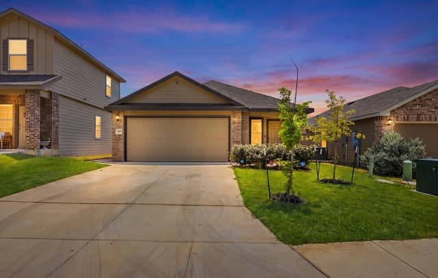 3-bedroom rental at 7310 Salado Creek Pkwy in San Antonio, TX — photo 1