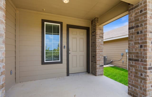 3-bedroom rental at 7310 Salado Creek Pkwy in San Antonio, TX — photo 5