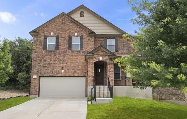 4-bedroom rental at 11335 Red Oak Turn in Helotes, TX — photo 1