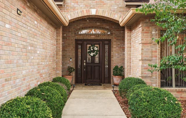 4-bedroom rental at 7 Greens Shadow in San Antonio, TX — photo 3