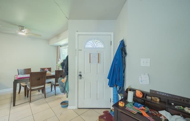 Home for sale at 9715 Sugarloaf Dr in San Antonio, TX — photo 4