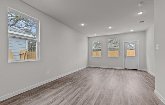 3-bedroom rental at 5534 Franklin Hills in Von Ormy, TX — photo 5