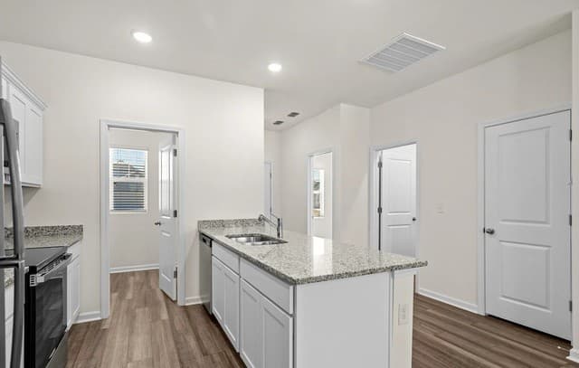 4-bedroom rental at 3015 Cattail Hollow in San Antonio, TX — photo 3