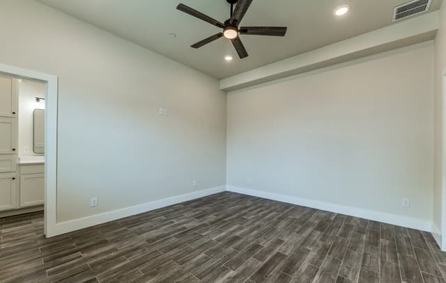 3-bedroom rental at 2148 Paniolo Dr in Boerne, TX — photo 5