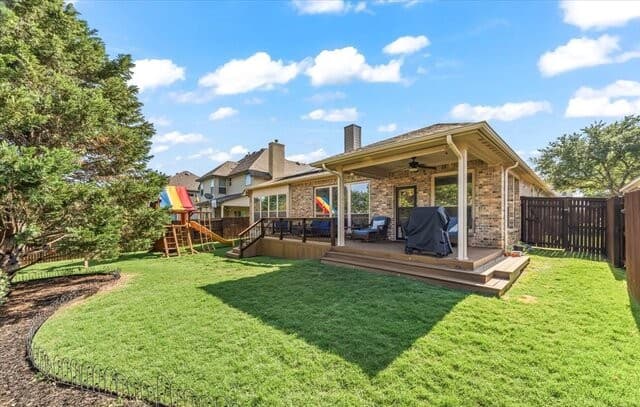 3-bedroom rental at 25018 Shuman Crk in San Antonio, TX — photo 3